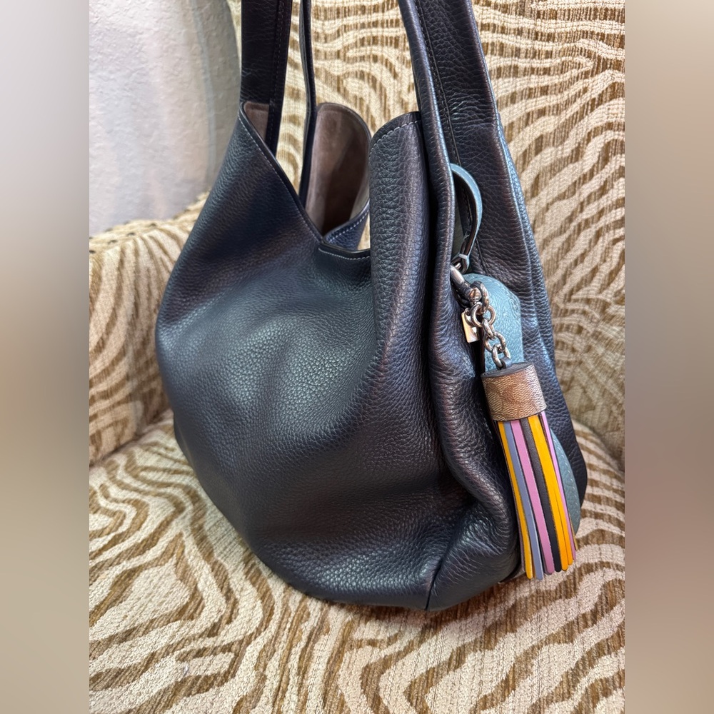 Coach 1941 Bandit Hobo 39 Navy Pebble Leather